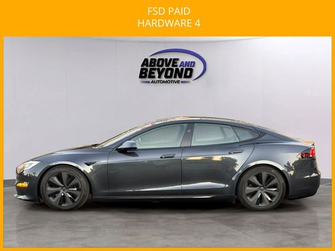 Used 2025 Tesla Model S AWD/4WD image 8