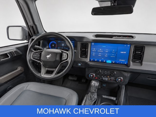 Used 2023 Ford Bronco Outer Banks AWD/4WD image 25