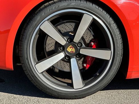 Used 2022 Porsche 911 Carrera S image 43