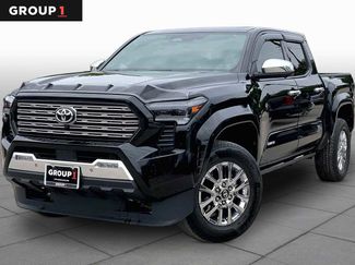 Used 2025 Toyota Tacoma Limited AWD/4WD video 1