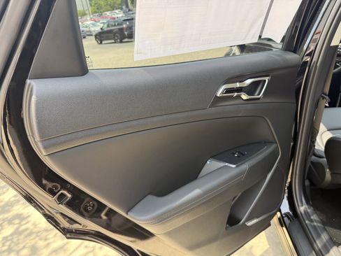 New 2026 Kia Sportage SX image 30
