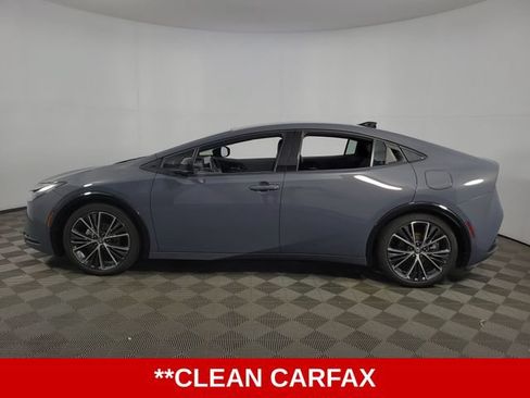 Used 2025 Toyota Prius Limited FWD image 5