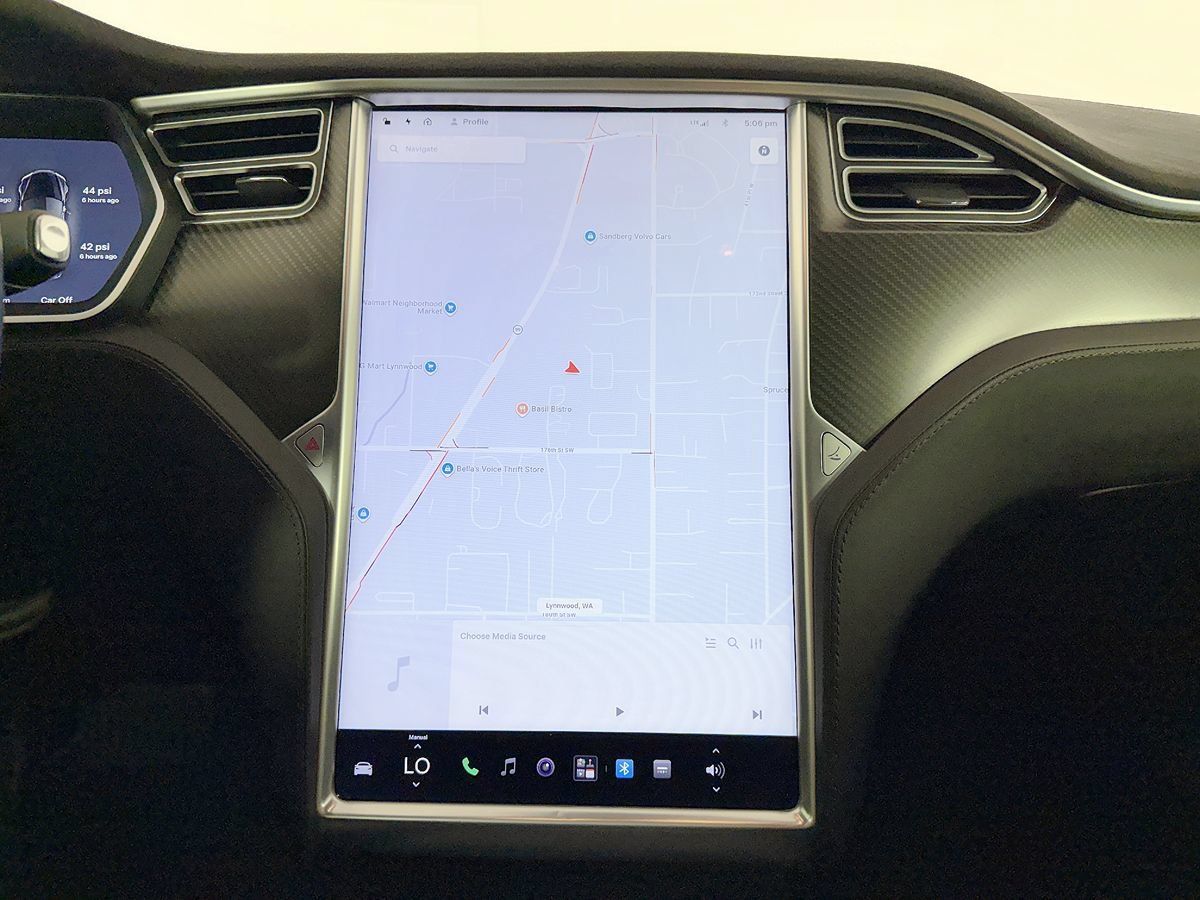 Used 2016 Tesla Model S 90D AWD/4WD image 56
