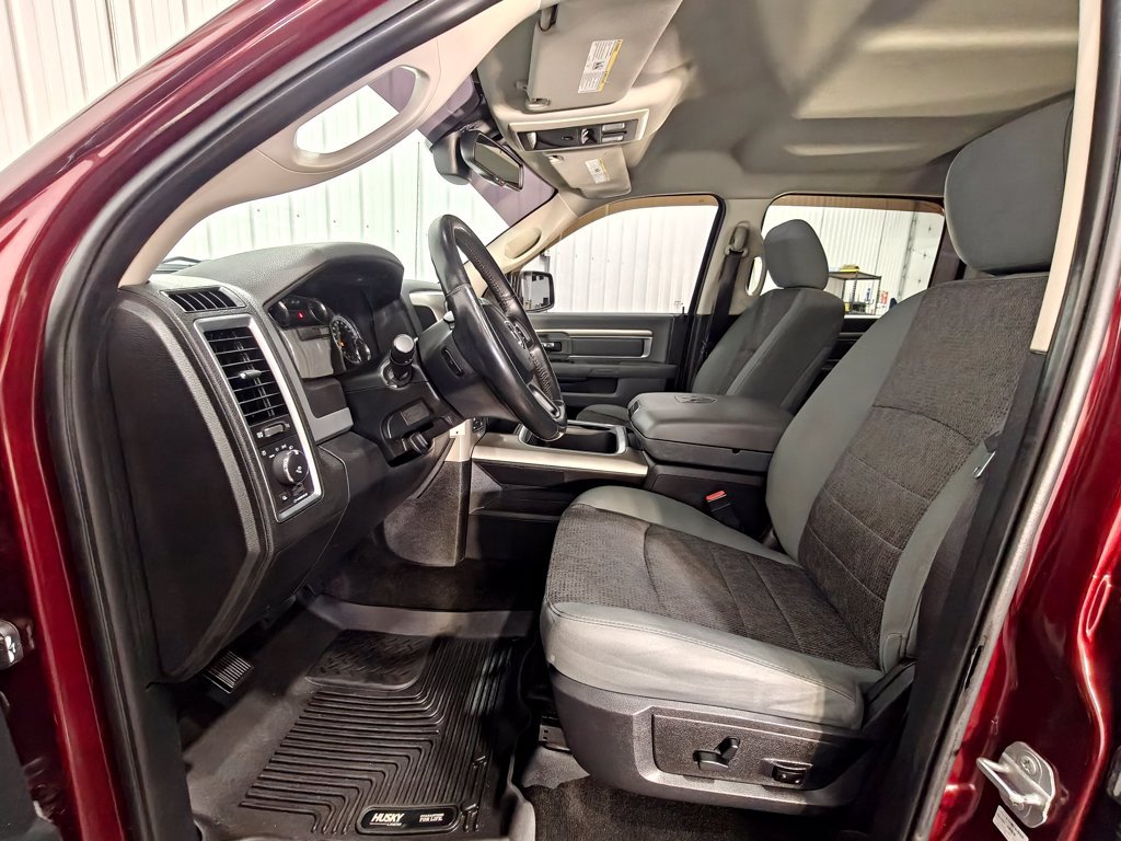 Used 2016 RAM 1500 Big Horn AWD/4WD image 31