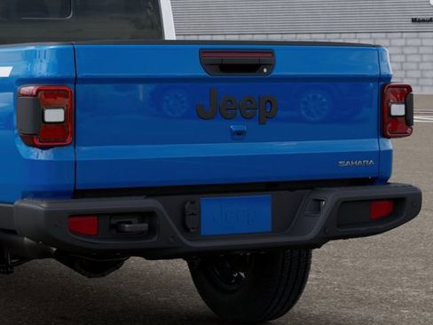 New 2026 Jeep Gladiator Sport AWD/4WD image 13