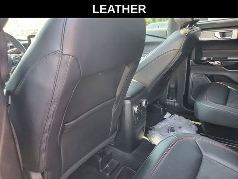 Used 2023 Ford Explorer ST-Line w/ Class IV Trailer Tow Package image 11