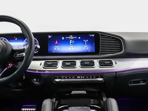 Used 2025 Mercedes-Benz GLE 53 AMG 4MATIC Coupe image 14