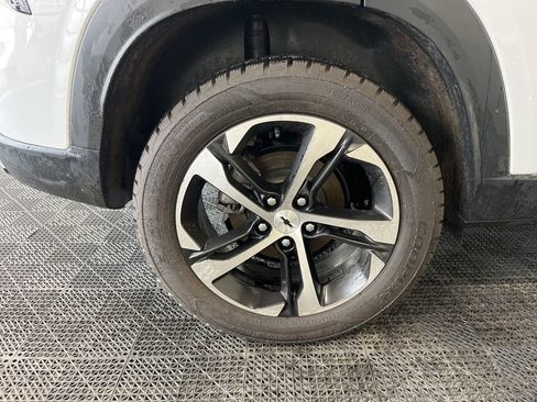 Used 2024 Chevrolet Trax RS w/ Driver Confidence Package image 26