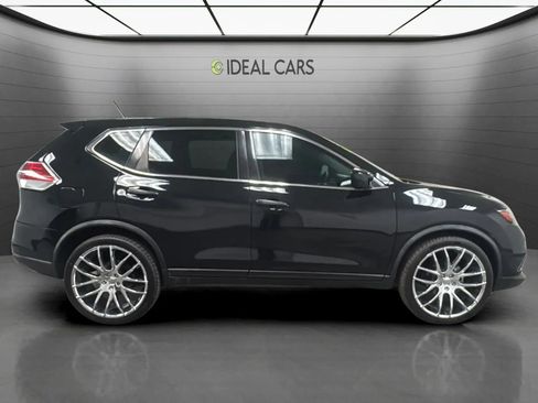 Used 2016 Nissan Rogue S FWD image 4