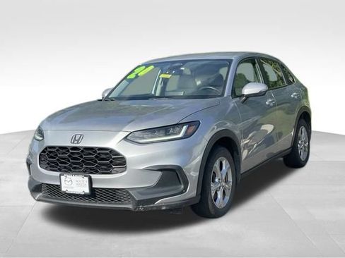 Used 2024 Honda HR-V LX image 2