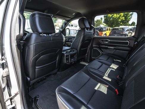 Used 2024 RAM 1500 Laramie AWD/4WD image 27