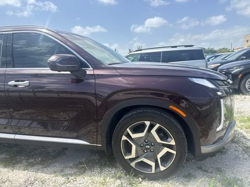 Used 2025 Hyundai Palisade SEL FWD image 4