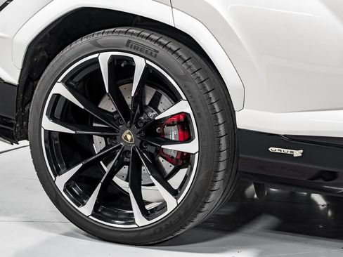 Used 2024 Lamborghini Urus S AWD/4WD image 54