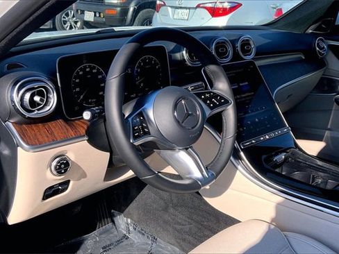Used 2025 Mercedes-Benz C 300 4MATIC Sedan image 14