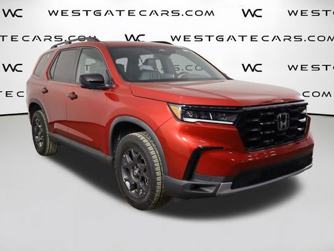 Used 2024 Honda Pilot TrailSport image 47
