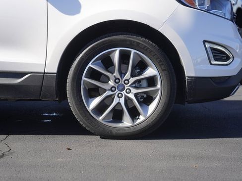 Used 2016 Ford Edge Titanium w/ Equipment Group 301A image 4