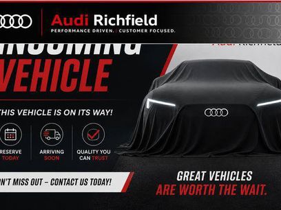 Used 2025 Audi Q3 2.0T Premium w/ Convenience Package