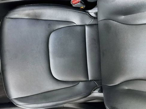 Used 2025 Kia Sportage EX w/ Premium Package FWD image 20