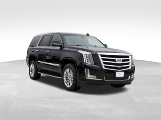 Used 2017 Cadillac Escalade 4WD video 1