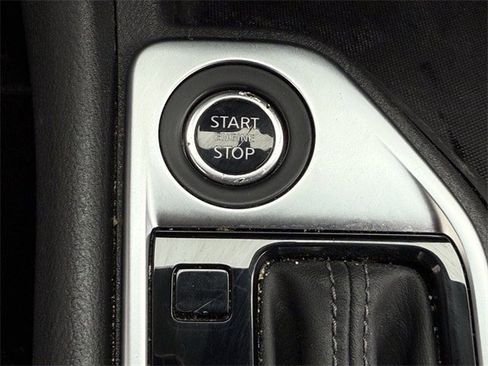 Used 2022 Nissan Sentra SV image 21