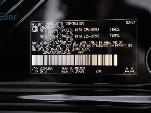 Used 2024 Toyota bZ4X XLE w/ Weather Package image 26