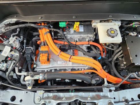 New 2027 Chevrolet Bolt LT w/ Comfort Package FWD image 22