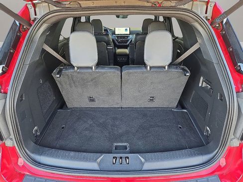 Used 2025 Ford Explorer ST image 14