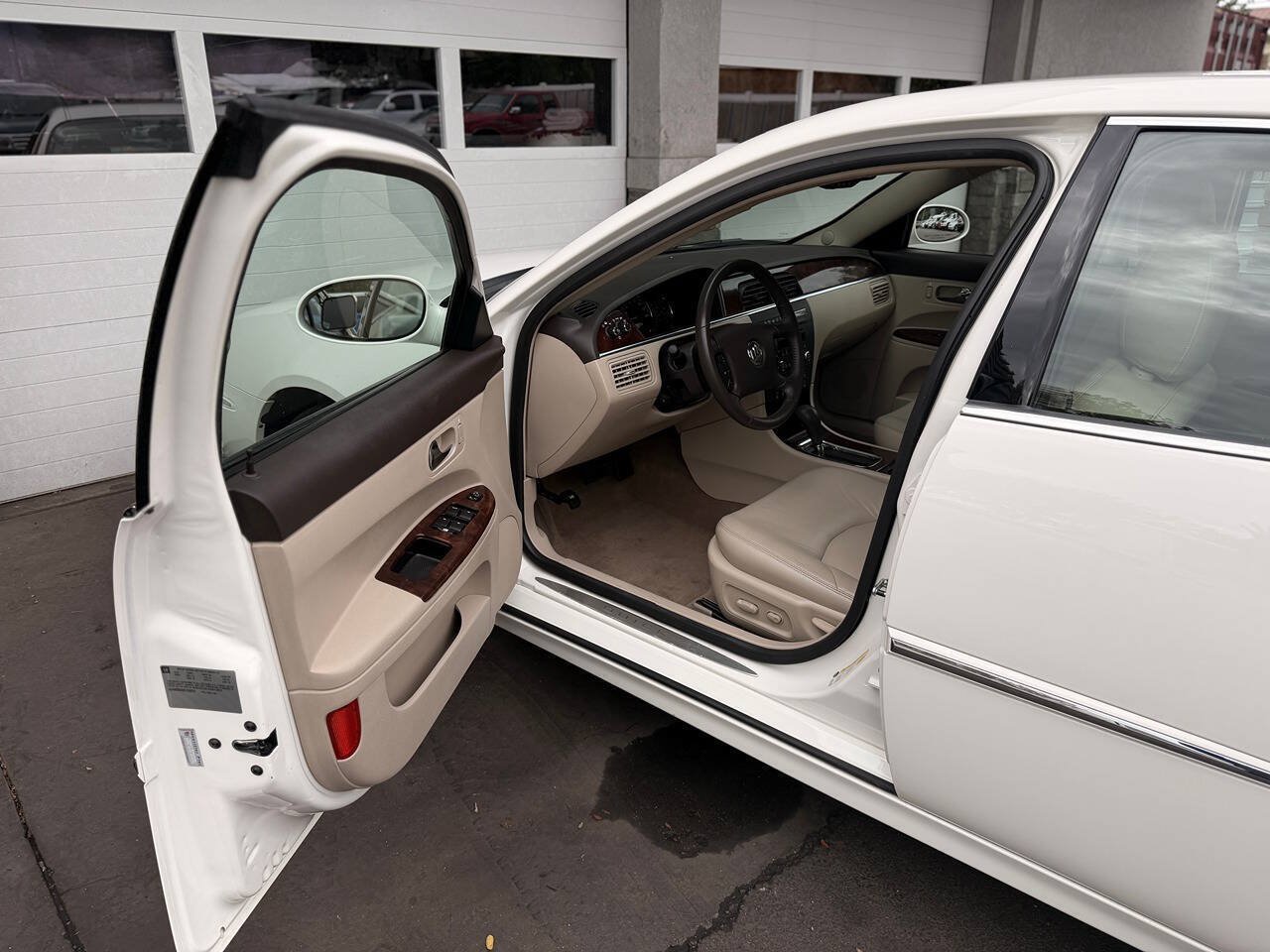 Used 2008 Buick LaCrosse CXL w/ Driver Confidence Package FWD image 2
