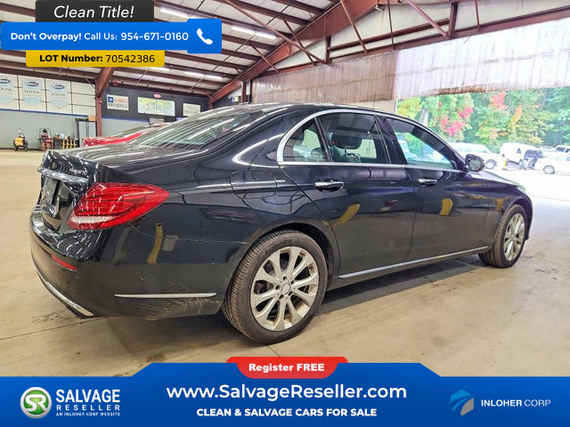 Used 2017 Mercedes-Benz E 300 4MATIC image 4