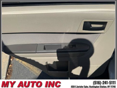 Used 2012 Ford Escape XLT AWD/4WD image 32