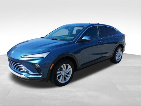 Certified 2025 Buick Envista Preferred w/ Convenience I Package image 4