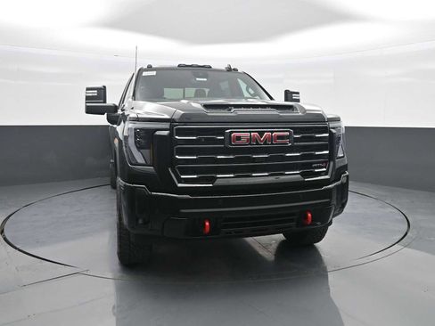 New 2026 GMC Sierra 2500 AT4 w/ AT4 Premium Plus Package AWD/4WD image 2