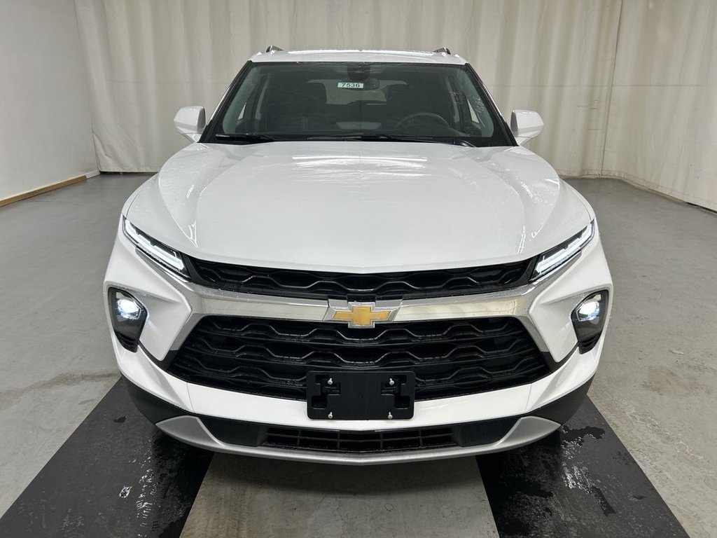 New 2026 Chevrolet Blazer LT w/ Convenience Package AWD/4WD image 3