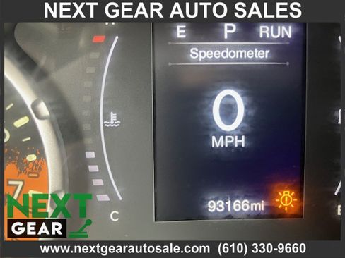 Used 2017 Jeep Renegade Altitude AWD/4WD image 10