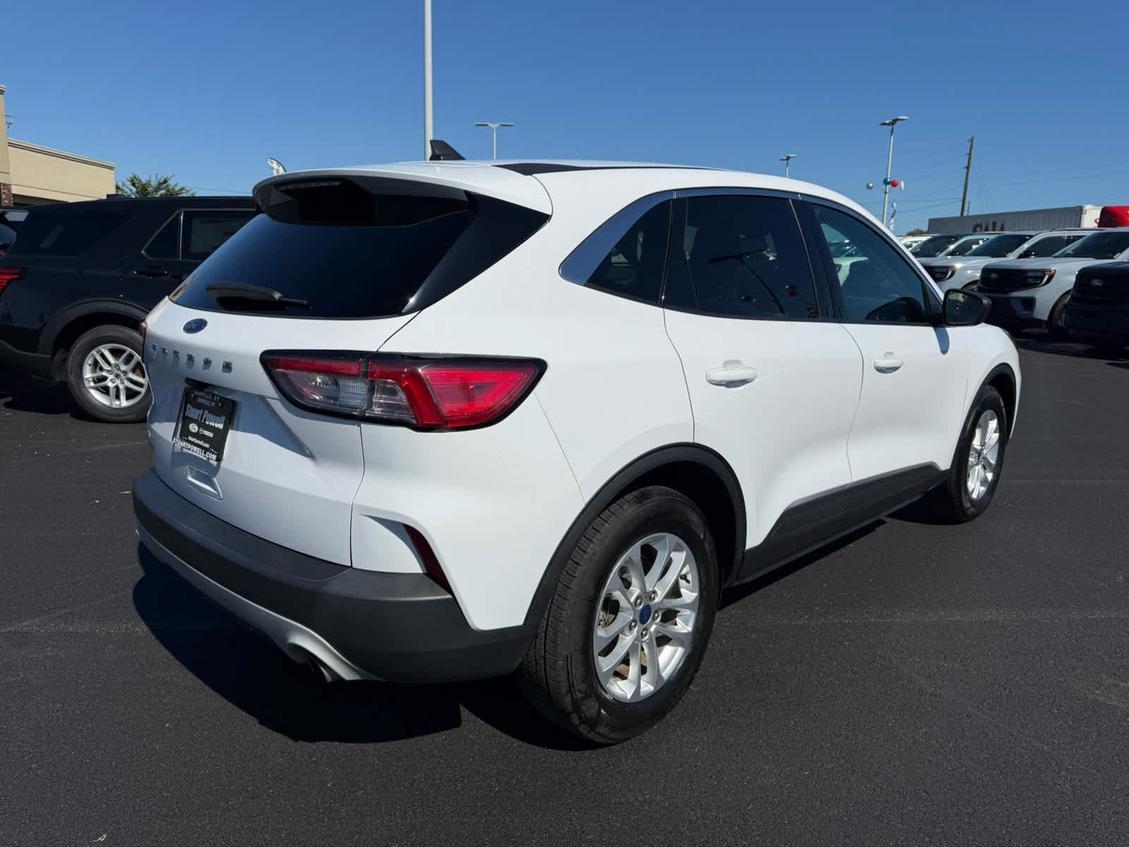 Used 2022 Ford Escape SE w/ Cold Weather Package FWD image 20