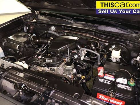 Used 2021 Toyota Tacoma SR w/ SR Convenience Package RWD image 27