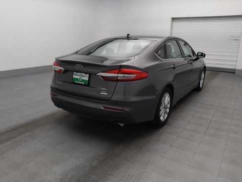 Used 2019 Ford Fusion SE FWD image 9