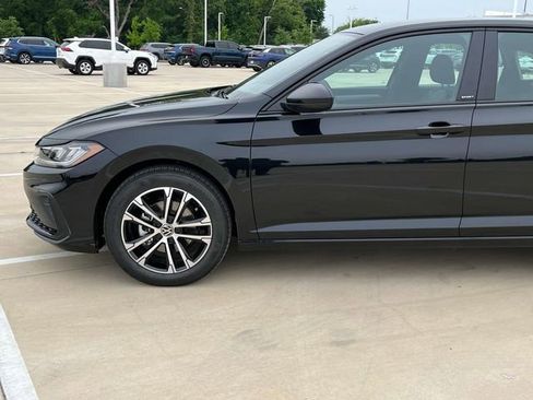 New 2025 Volkswagen Jetta Sport image 10