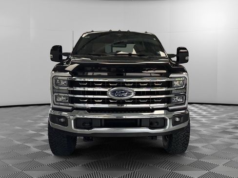 Used 2024 Ford F350 Lariat AWD/4WD image 3
