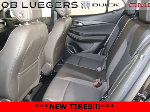 Certified 2026 Buick Encore GX Preferred FWD image 11