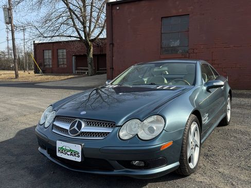 Used 2005 Mercedes-Benz SL 500 image 2