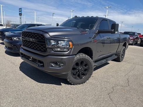 Used 2022 RAM 2500 Big Horn w/ Night Edition image 16