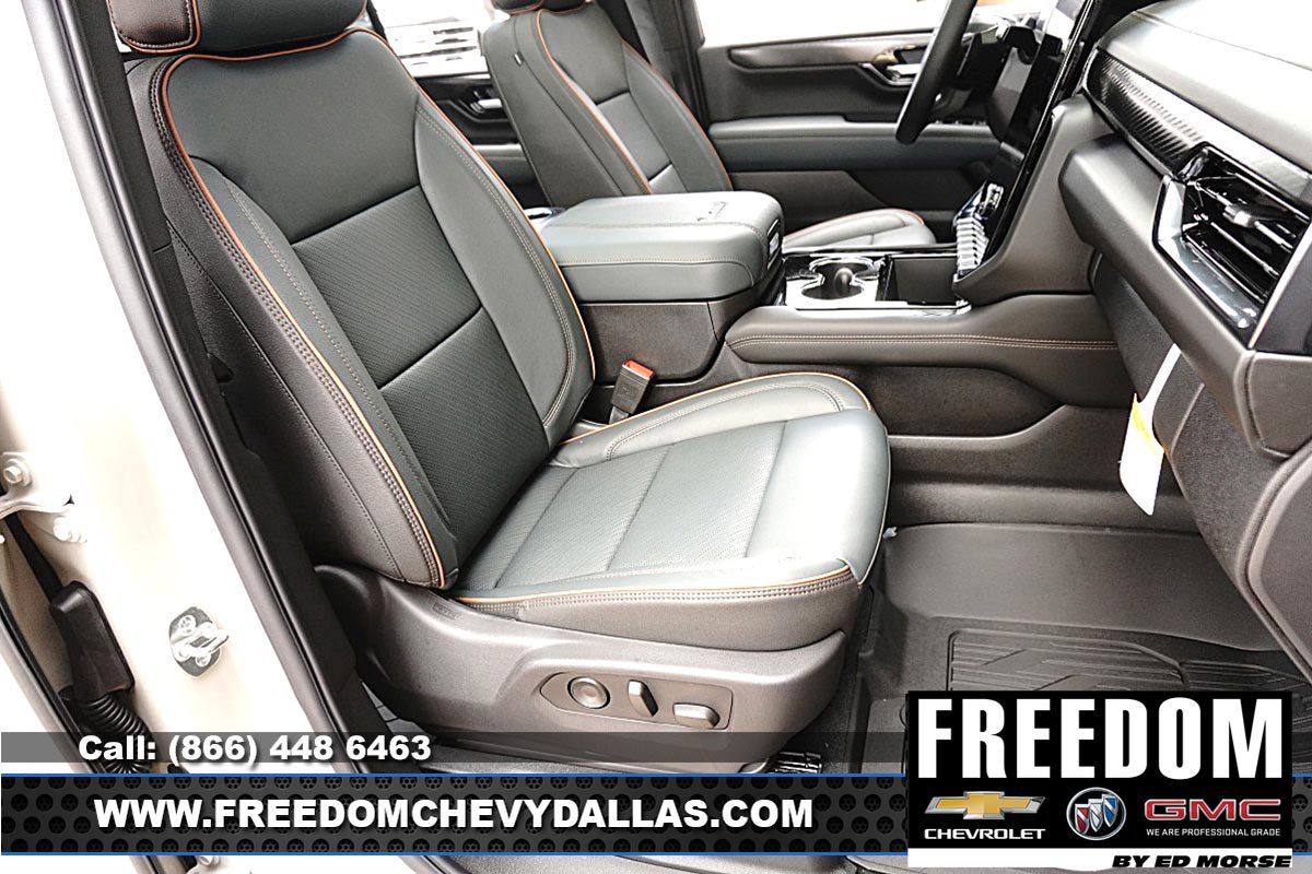 New 2027 GMC Yukon AT4 w/ AT4 Premium Plus Package AWD/4WD image 16