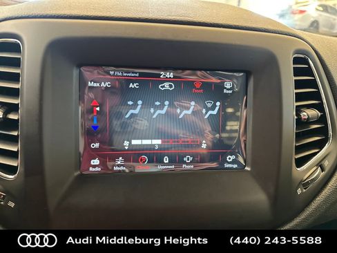 Used 2018 Jeep Compass Latitude w/ Popular Equipment Group image 20