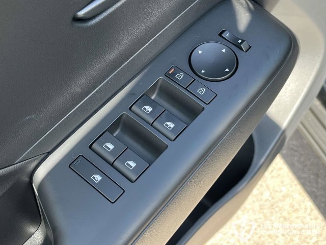 New 2027 Hyundai Kona SEL Sport FWD image 12