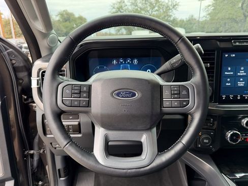 Used 2024 Ford F250 Lariat w/ Lariat Ultimate Package image 9