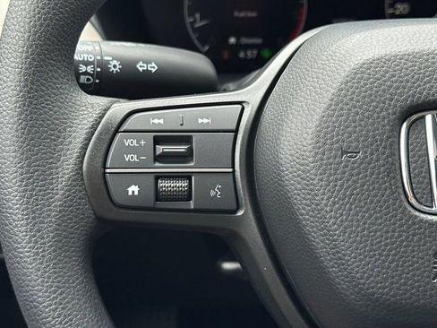 Used 2026 Honda HR-V LX image 25