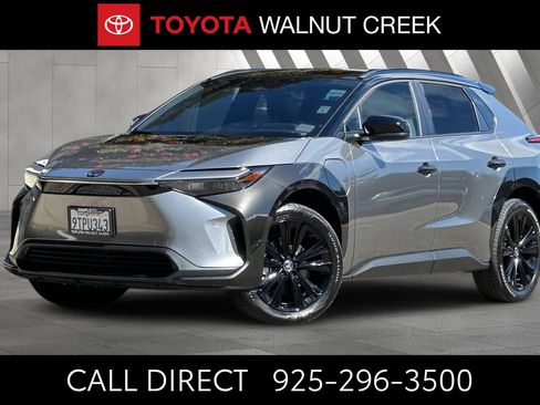 Certified 2025 Toyota bZ4X AWD image 1