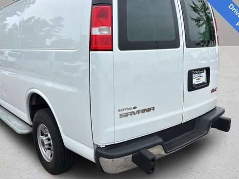 Used 2024 GMC Savana 2500 w/ Driver Convenience Package RWD image 10