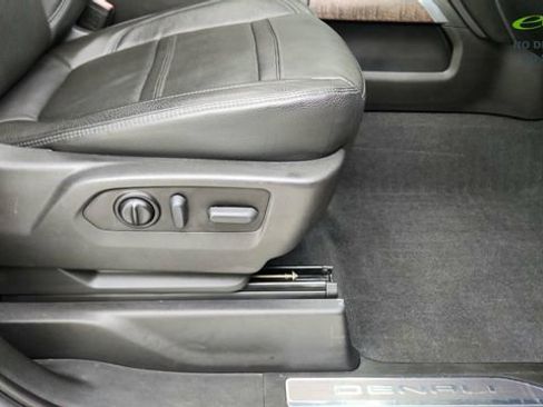Used 2022 GMC Sierra 1500 Denali w/ Denali Reserve Package AWD/4WD image 26